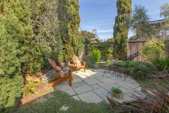 1809 Hopkins St, Berkeley, CA 94707