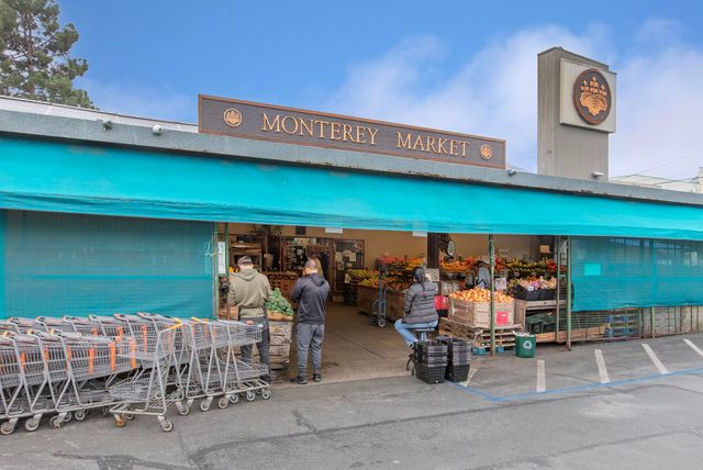 1809 Hopkins St, Berkeley, CA 94707