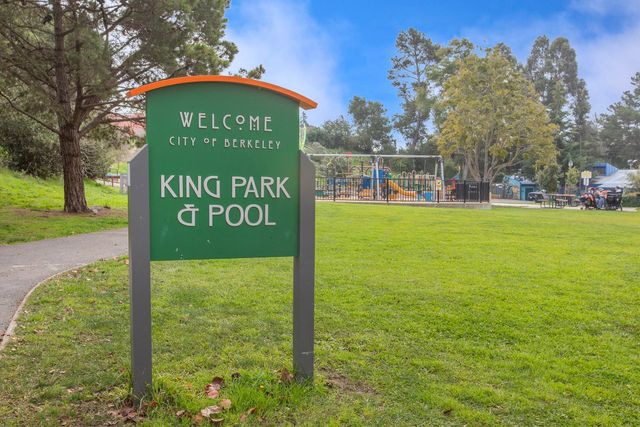 1809 Hopkins St, Berkeley, CA 94707