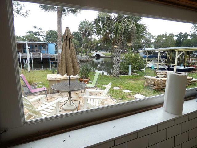 2215 S HUNT POINT, Crystal River, FL 34429