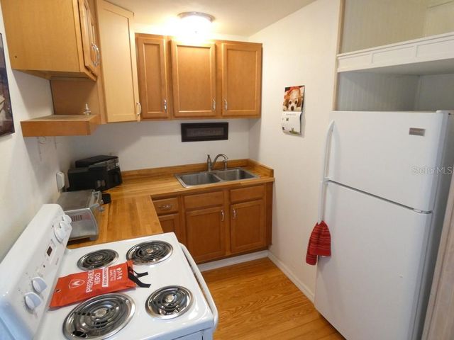 2215 S HUNT POINT, Crystal River, FL 34429