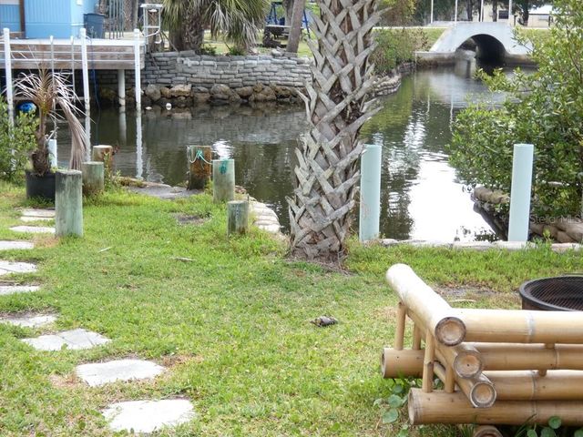 2215 S HUNT POINT, Crystal River, FL 34429