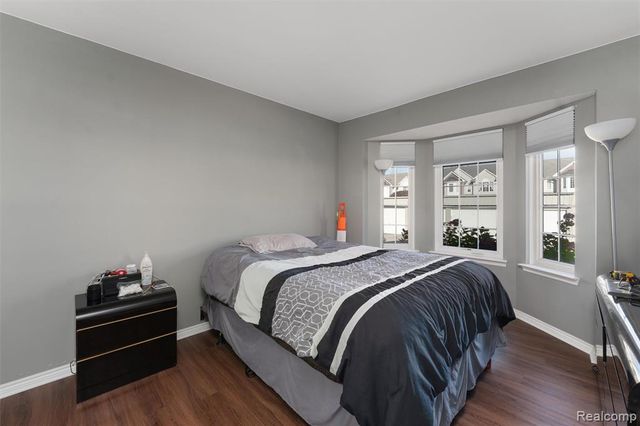 35074 Windsor Drive, New Baltimore, MI 48047