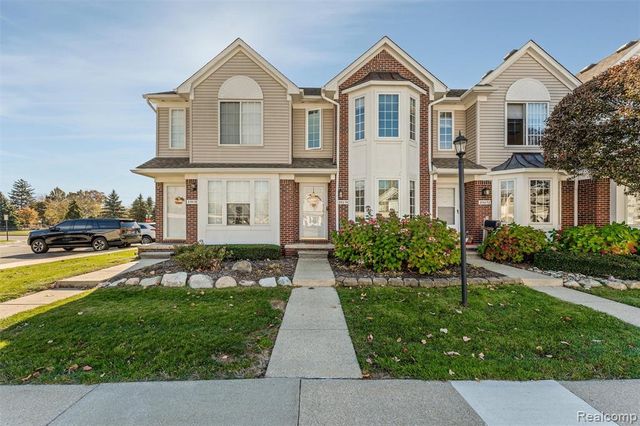 35074 Windsor Drive, New Baltimore, MI 48047