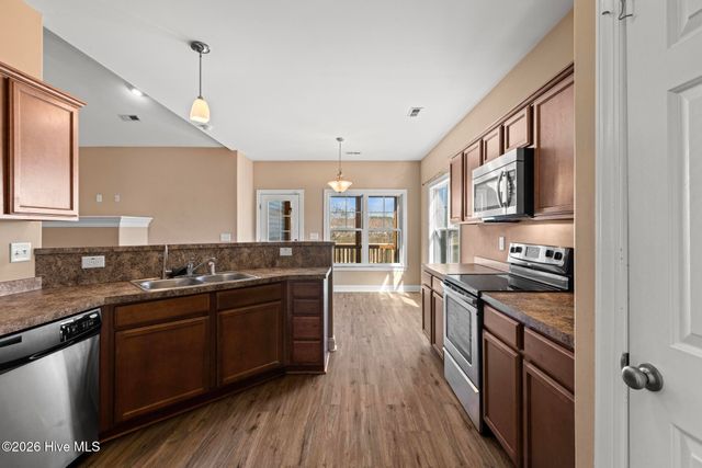 152 Hawks Point Road, Jacksonville, NC 28540