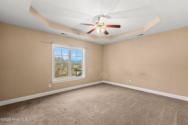 152 Hawks Point Road, Jacksonville, NC 28540