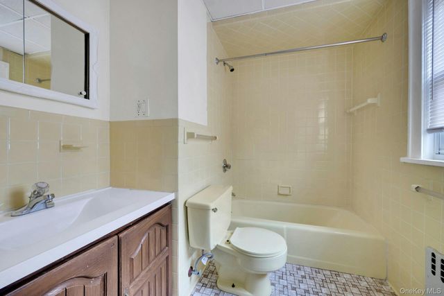 26 4th Street, New Rochelle, NY 10801