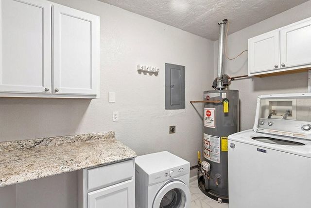 4712 Delamar Avenue NE, Albuquerque, NM 87110