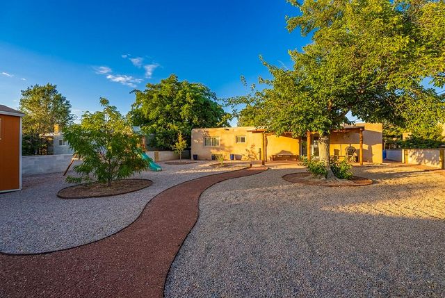 4712 Delamar Avenue NE, Albuquerque, NM 87110
