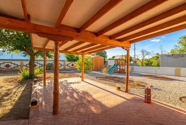 4712 Delamar Avenue NE, Albuquerque, NM 87110