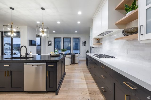 10581 S VERDA CIR, South Jordan, UT 84095