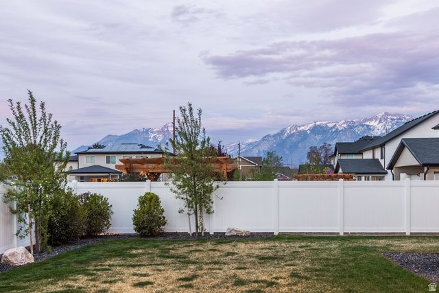 10581 S VERDA CIR, South Jordan, UT 84095