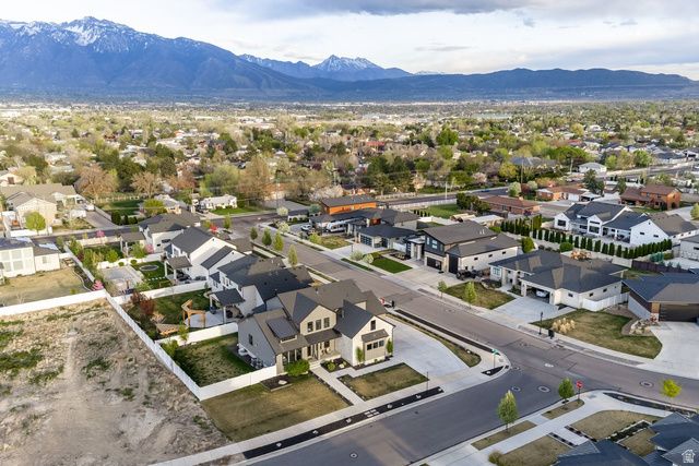 10581 S VERDA CIR, South Jordan, UT 84095