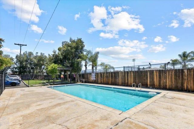 390 N 1st St 23, El Cajon, CA 92021