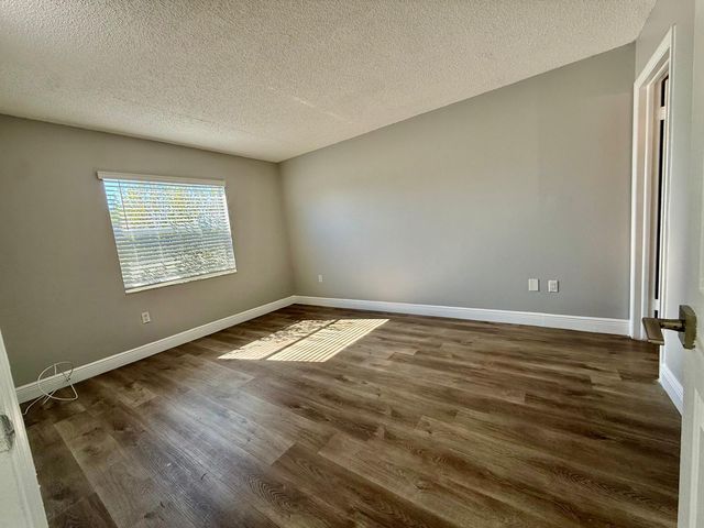 708 SW 81st Avenue 5a, North Lauderdale, FL 33068