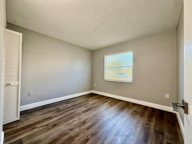 708 SW 81st Avenue 5a, North Lauderdale, FL 33068