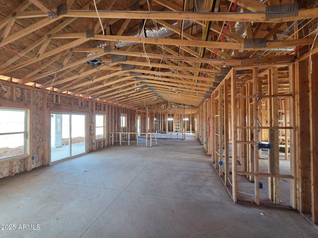 9413 S Caballero Loop, Hereford, AZ 85615