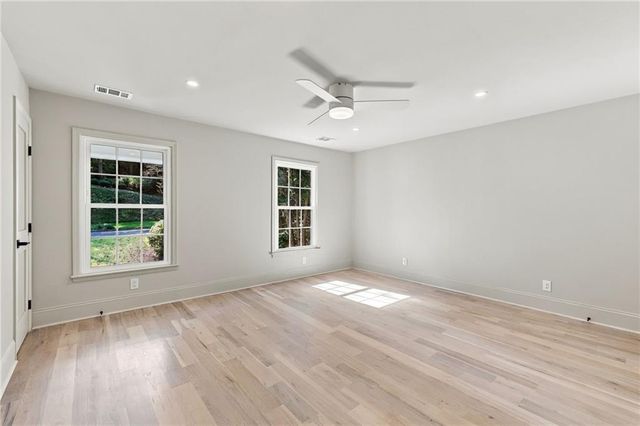 6040 Blackwater Trail, Sandy Springs, GA 30328