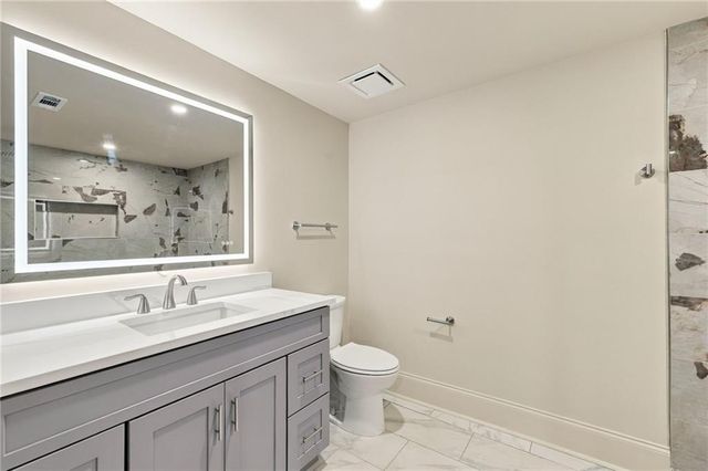 6040 Blackwater Trail, Sandy Springs, GA 30328