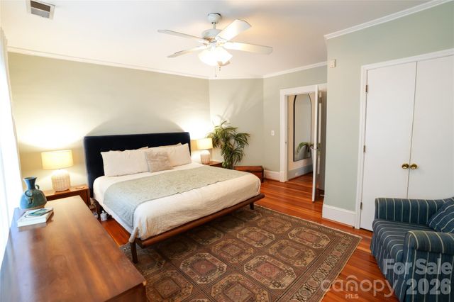 521 S York Street, Gastonia, NC 28052