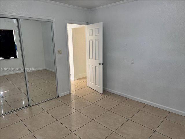 1178 NW 105th Terrace, Miami, FL 33150