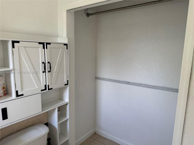 1178 NW 105th Terrace, Miami, FL 33150