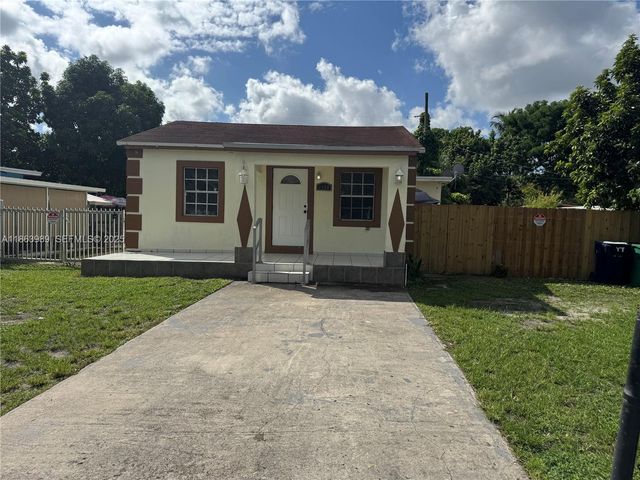 1178 NW 105th Terrace, Miami, FL 33150