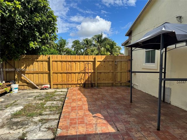 1178 NW 105th Terrace, Miami, FL 33150
