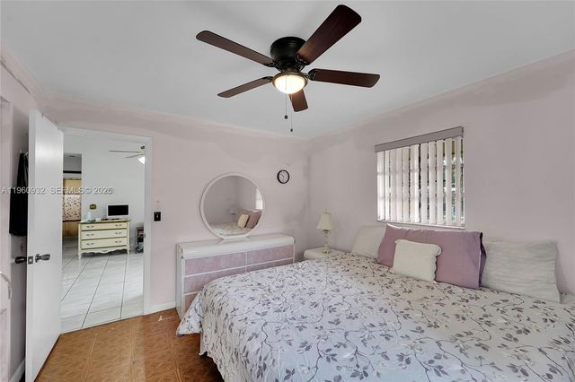 6141 Funston St, Hollywood, FL 33023