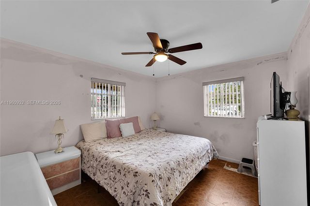 6141 Funston St, Hollywood, FL 33023