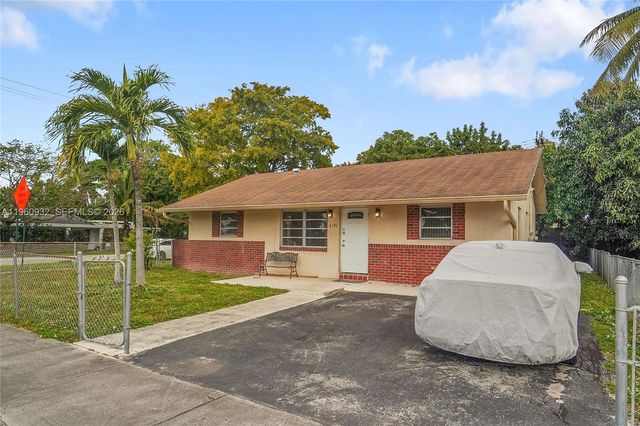 6141 Funston St, Hollywood, FL 33023