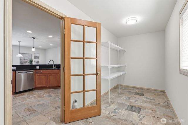 7021 Carmichael Avenue SE, Snoqualmie, WA 98065