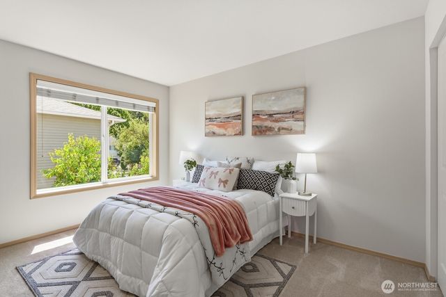7021 Carmichael Avenue SE, Snoqualmie, WA 98065