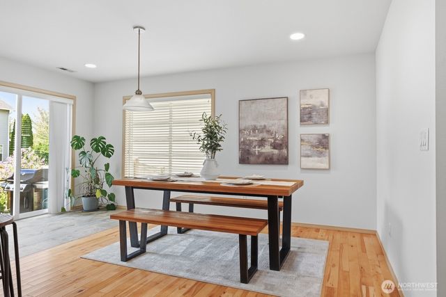 7021 Carmichael Avenue SE, Snoqualmie, WA 98065