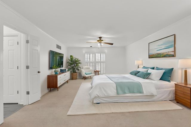 2243 W GLENALDEN DR, Germantown, TN 38139