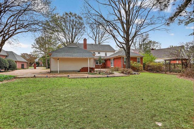 2243 W GLENALDEN DR, Germantown, TN 38139