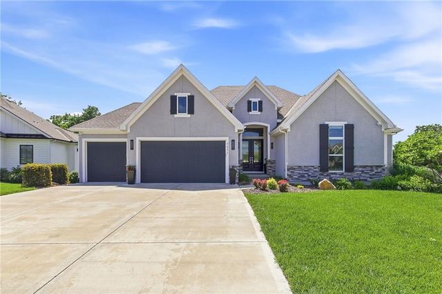 7511 N Gower Avenue, Kansas City, MO 64151