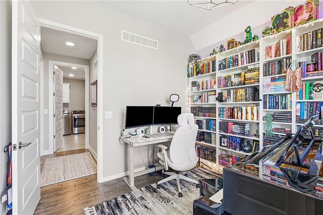 7511 N Gower Avenue, Kansas City, MO 64151