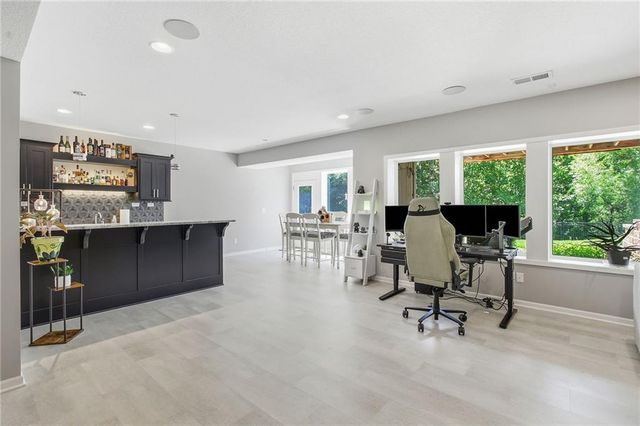 7511 N Gower Avenue, Kansas City, MO 64151