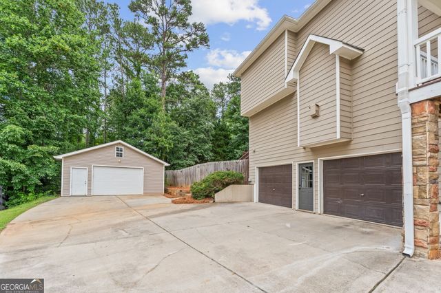 186 W Chestnut Way, Dallas, GA 30132