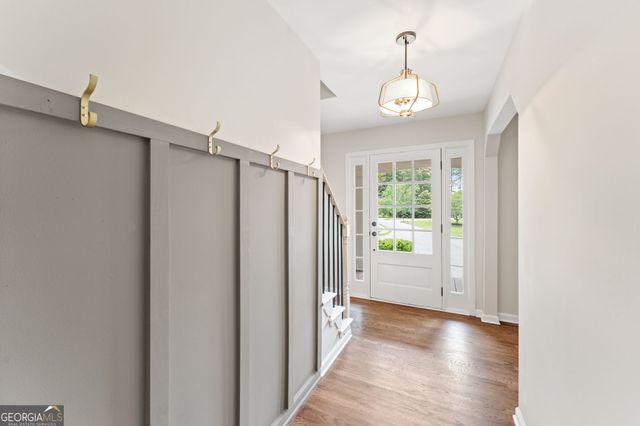 186 W Chestnut Way, Dallas, GA 30132