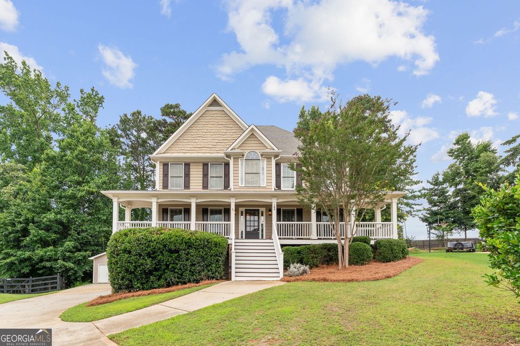 186 W Chestnut Way, Dallas, GA 30132