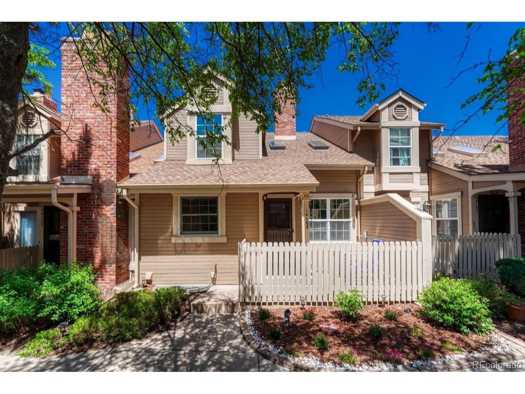 14165 E Quinn Cir, Aurora, CO 80015