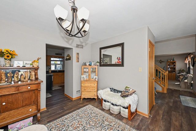 5730 Eagle Point DRIVE, Racine, WI 53406