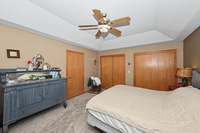 5730 Eagle Point DRIVE, Racine, WI 53406