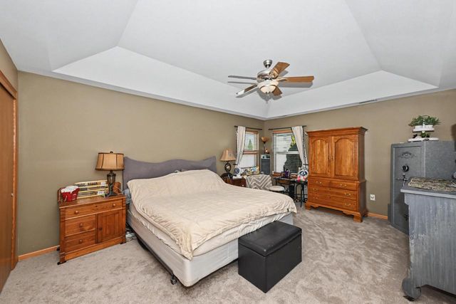 5730 Eagle Point DRIVE, Racine, WI 53406