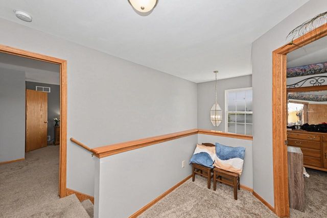 5730 Eagle Point DRIVE, Racine, WI 53406