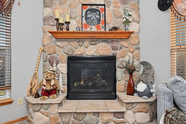 5730 Eagle Point DRIVE, Racine, WI 53406