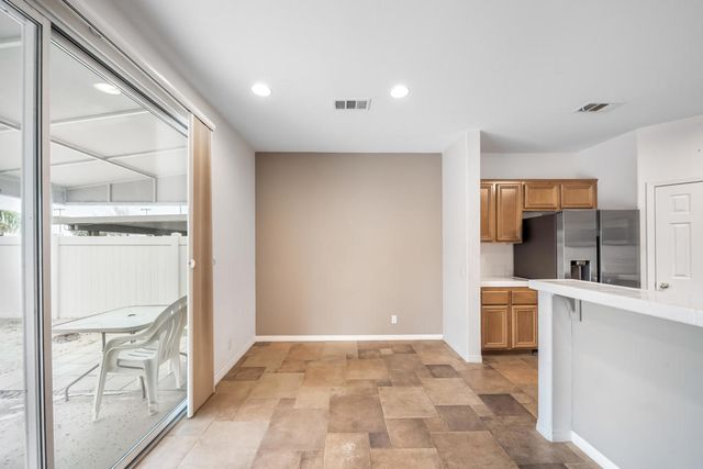 11788 Mountain Hawk Lane, Desert Hot Springs, CA 92240