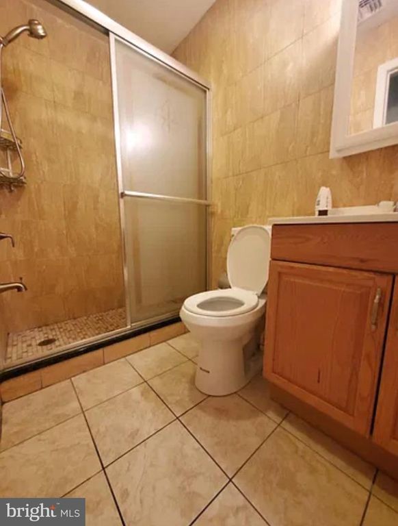 1332 W GIRARD AVE #A, PHILADELPHIA, PA 19123 — photo 5